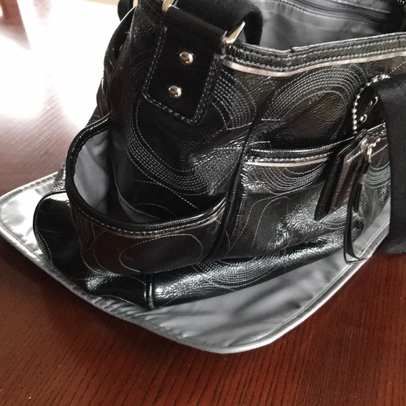 Coach diaper bag with changing pad - Picture 6 of 16